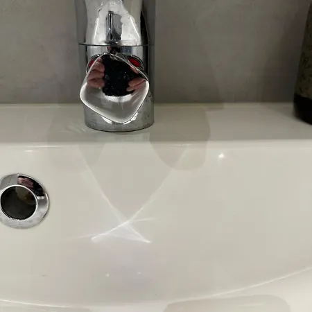 Aurora - Modern Comfort Centre *