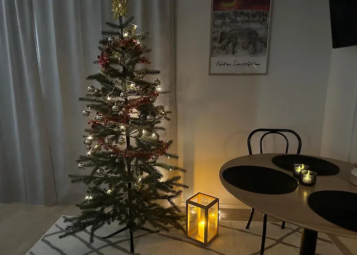 Aurora - Modern Comfort Centre *